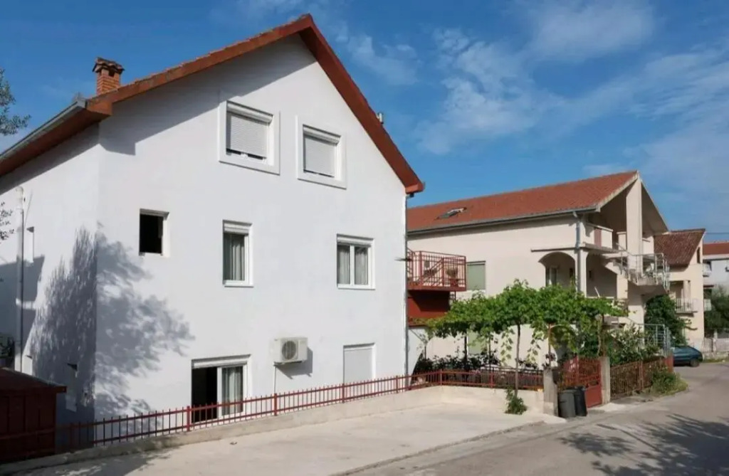 Studio apartmani Zdenka