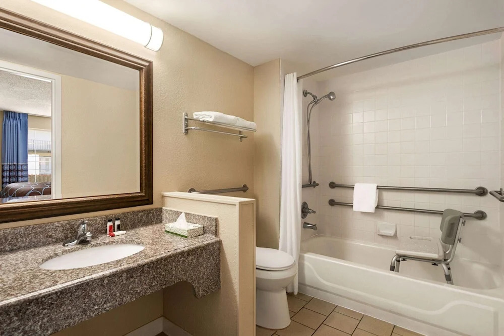 Americas Best Value Inn - Gulfport