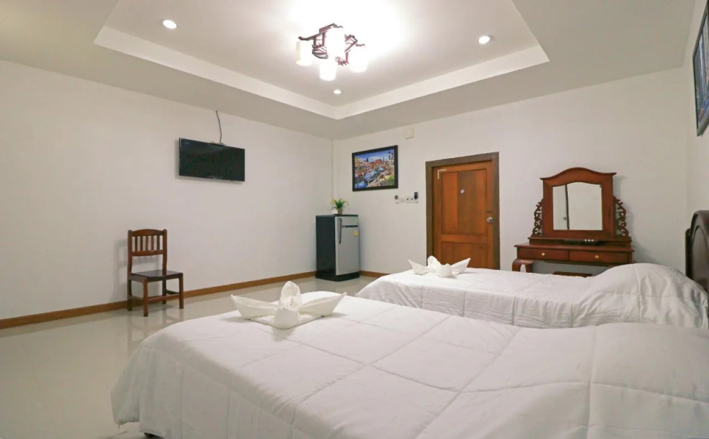 Padaeng Mountain View Resort