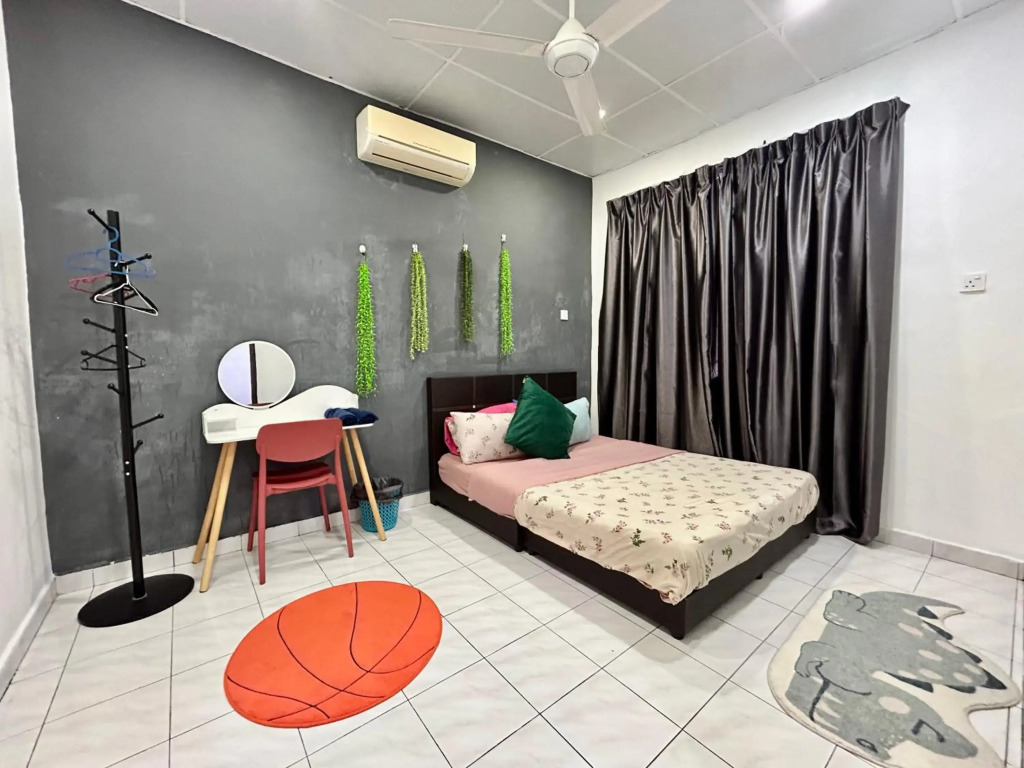 Cozy Murni 14th Entire 3 Bedroom House at Alma Bkt Mertajam