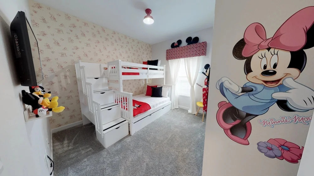 Storey Lake Resort Lbl813
