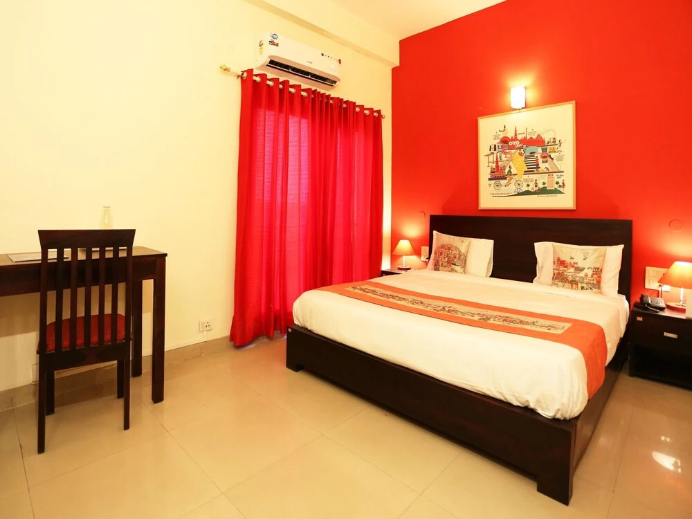 FabHotel F9 Noida Sector 51