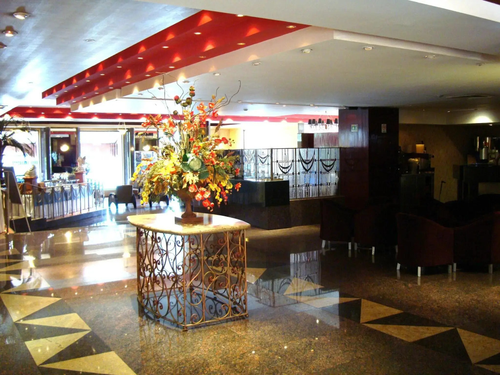 Hotel Cervantes