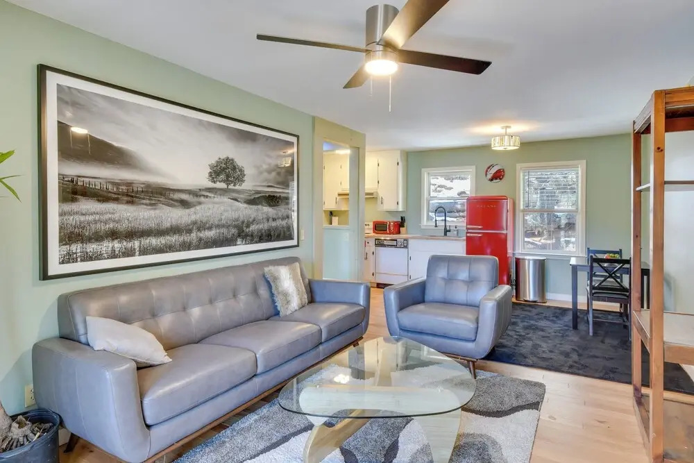 Hike, Golf & Relax: Pet-friendly Apt in Dillard