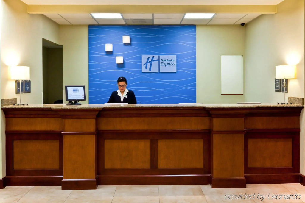 Holiday Inn Express & Suites Monterrey Aeropuerto by IHG