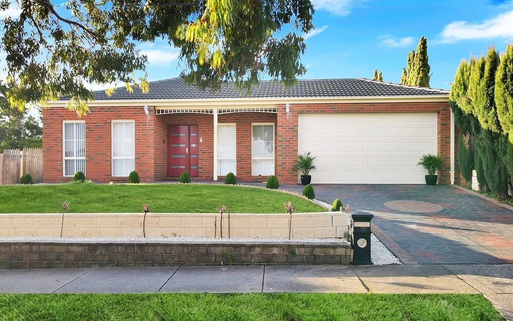 Hallam 5BRM Rental Entire House