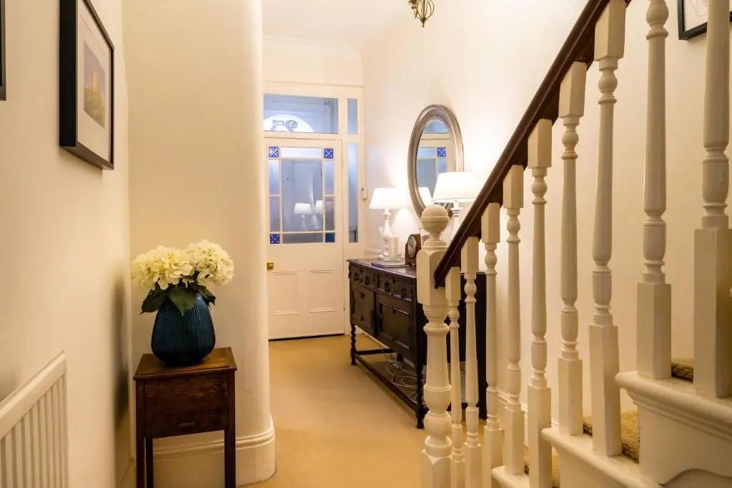 25 Avenue Terrace