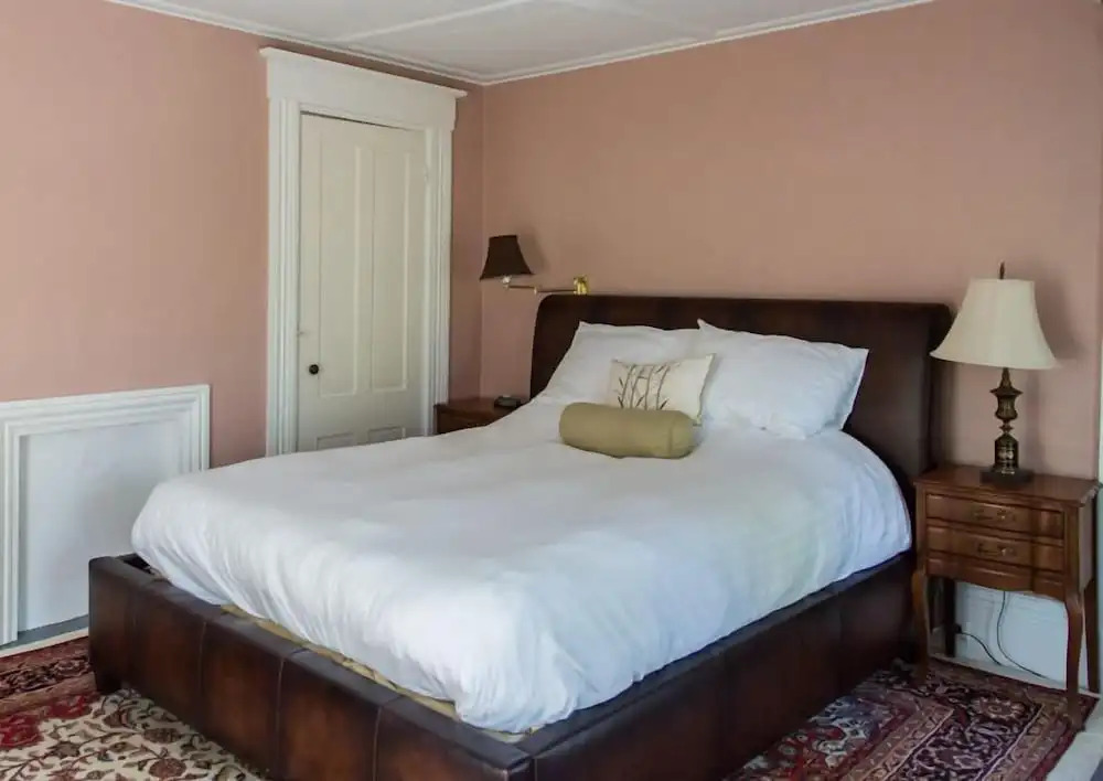 Old parsonage B&B