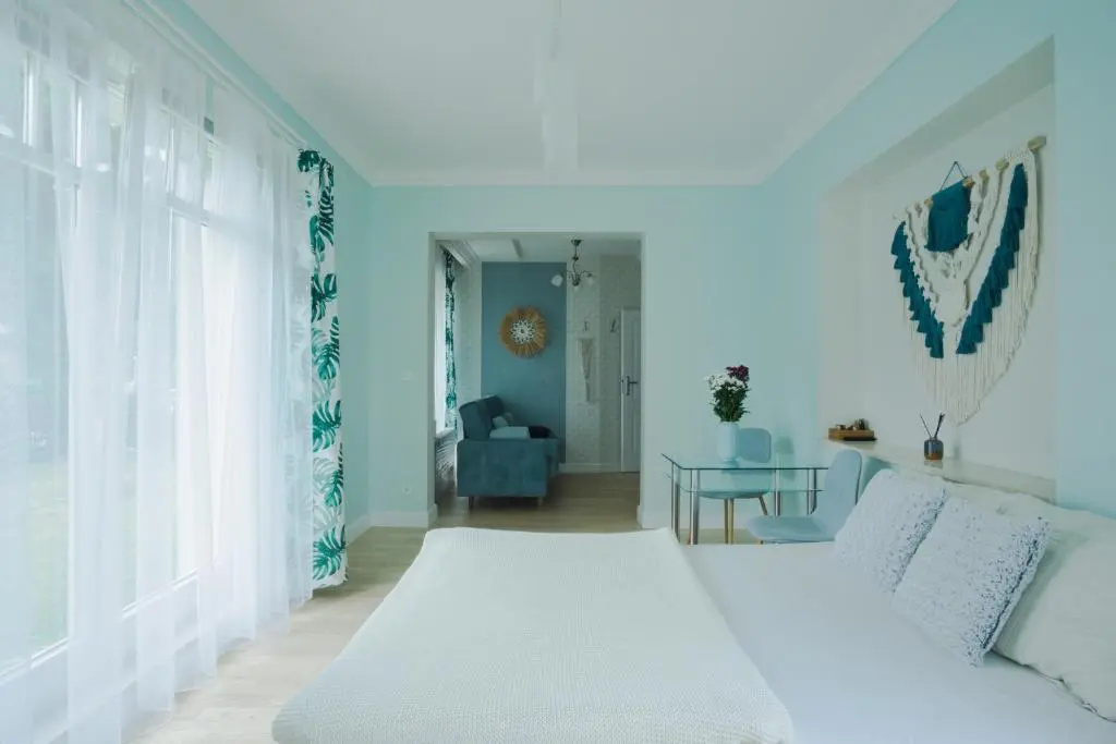 roomsy guest house