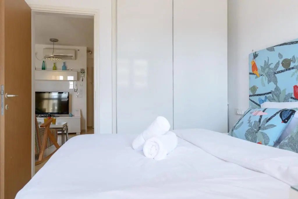 49 Abarbanel - By Beach Apartments TLV