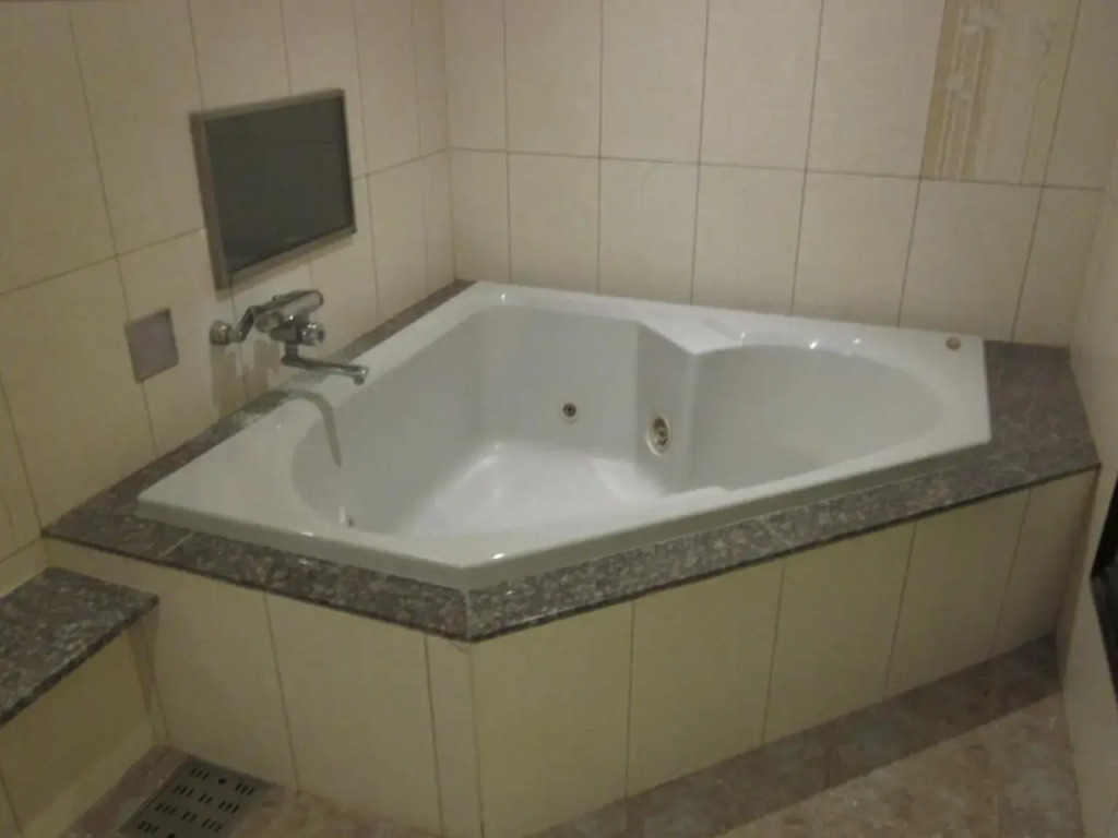 Hotel Aura Daito