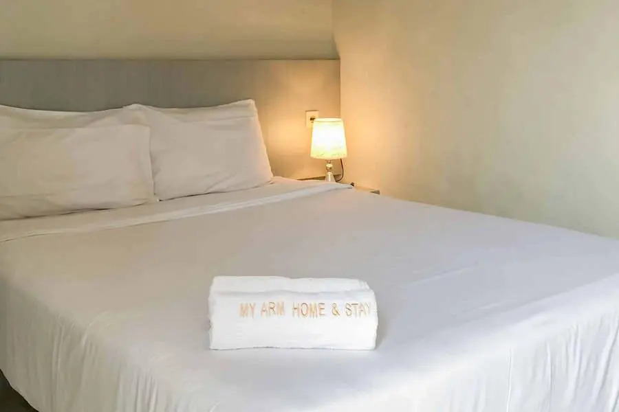 MY ARM Home & Stay RedPartner