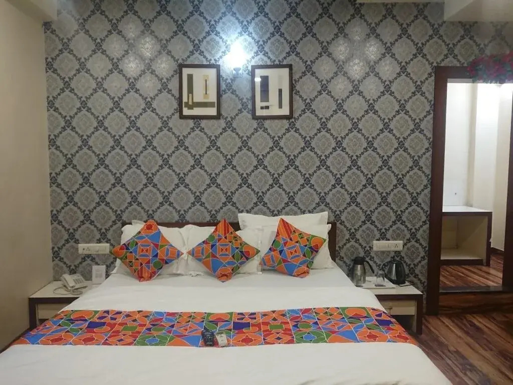Kings Park Hotel