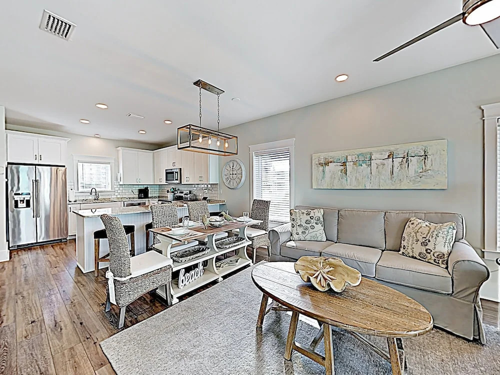 New Listing! All-suite Beach New-build W/ Pool 2 Bedroom Home