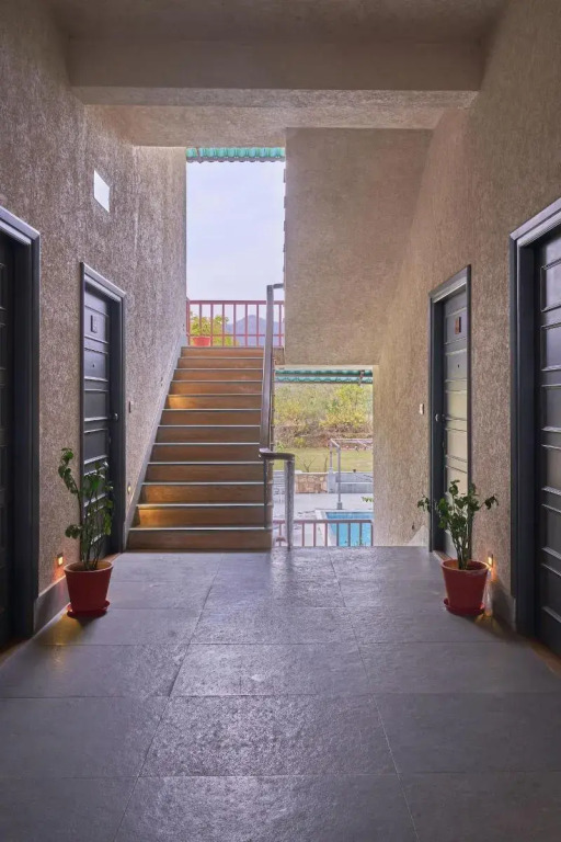 The Hunting Lodge - Luxury Resort in Udaipur