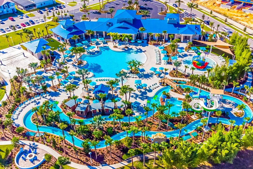 Windsor Island Wonder - Private Pool, Near Theme Parks & new Club House