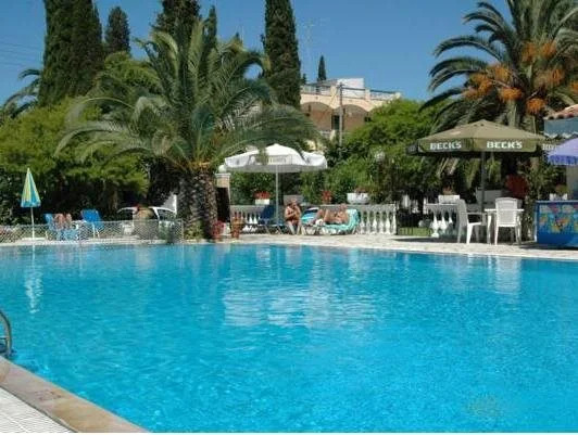 Zefiros Apartments