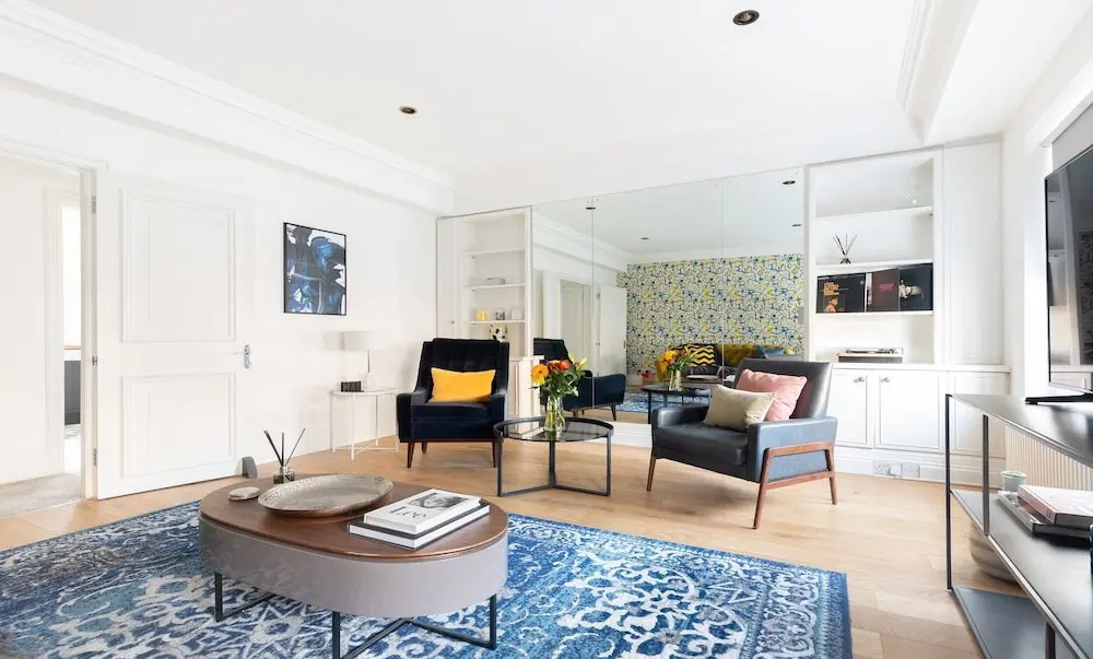 The Marble Arch Escape - Bright & Modern 2BDR Apartment
