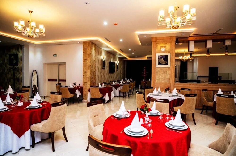 Hôtel Tapis Rouge