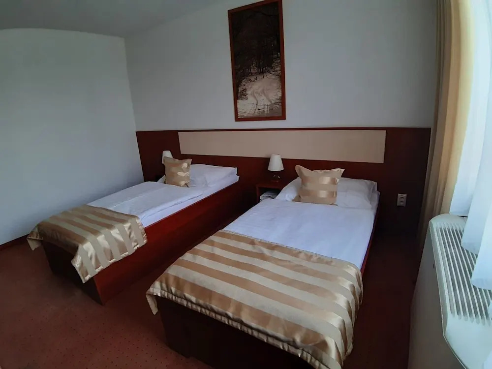 Hotel Auto Jas