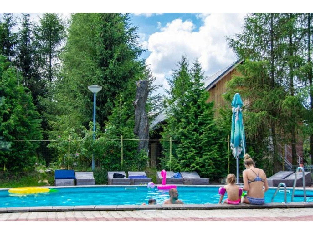 Cozy Mobile Home in Januv Dul With Swimming Pool