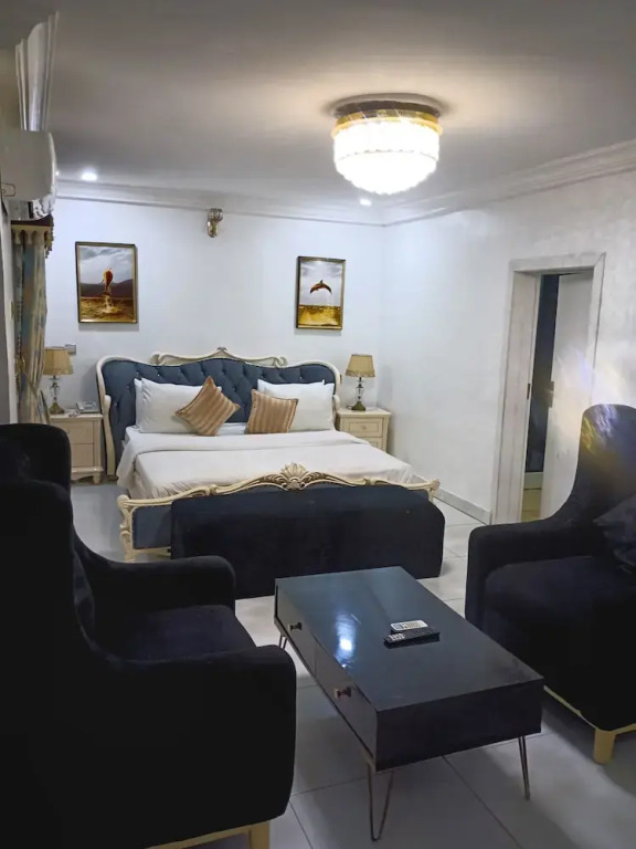 Kawruky Hotel & Suites