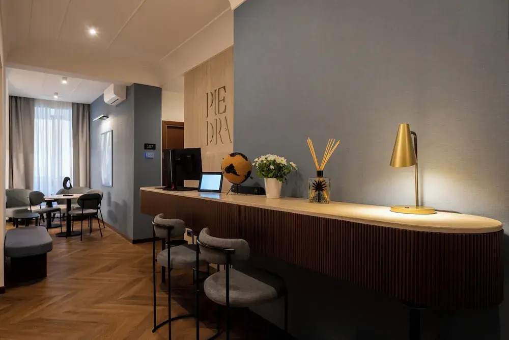 Marvi Hotel