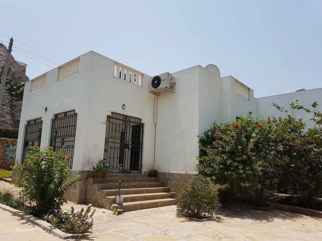 Queens Chateau Boutique Villa