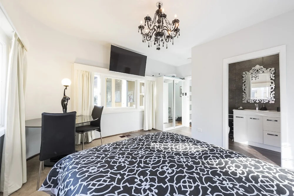 Jones On Wilson Boutique B&B