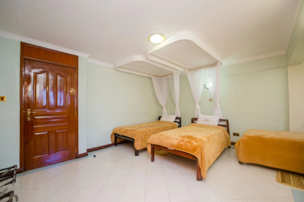 Jupiter Guest Resort - Langata
