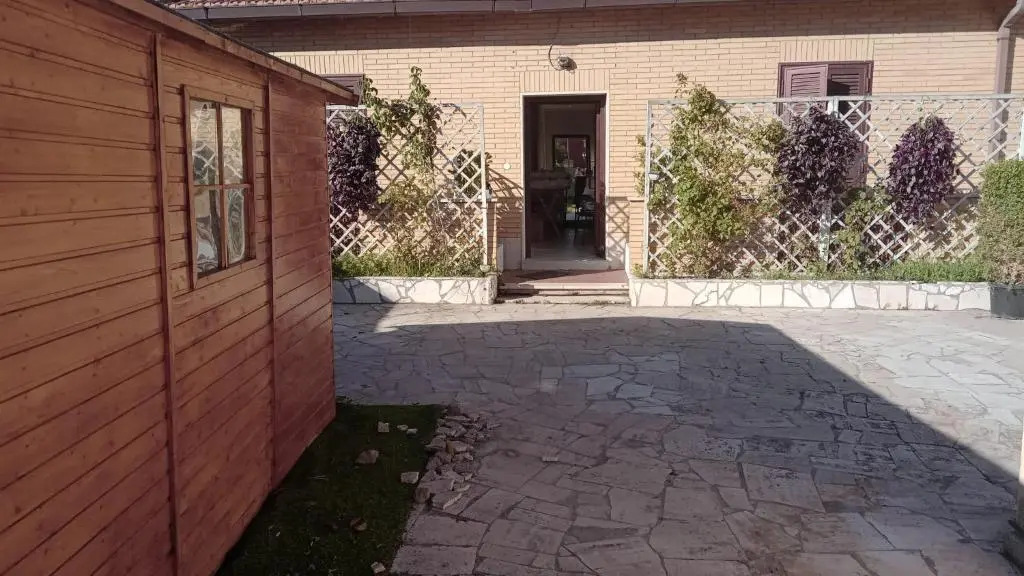 Rosilienza Suites private spa, patio Garden free trasfer to & from airport