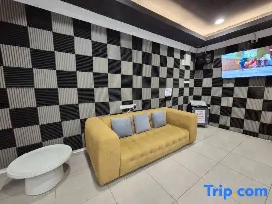 Hideaway Villa 20-46pax 9R9B PRIVATE POOL, KTV, BBQ, ARCADE GAMES, 3min to BEACH