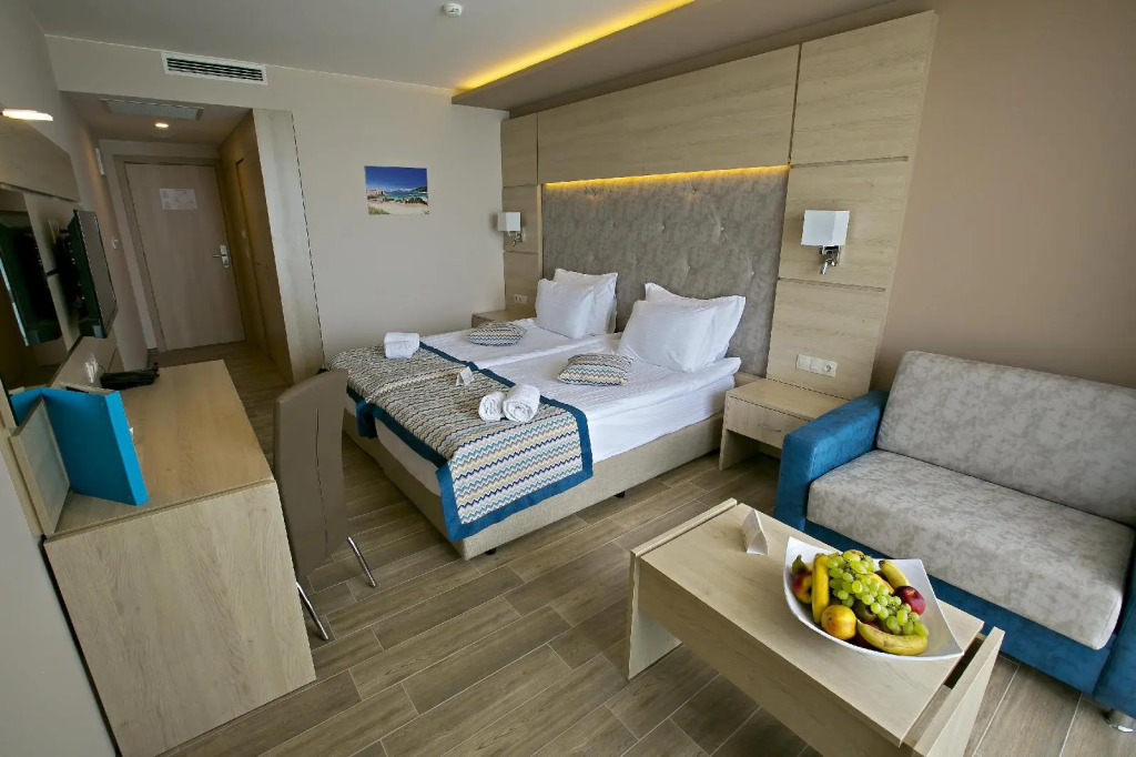 Royal Grand Hotel and Spa