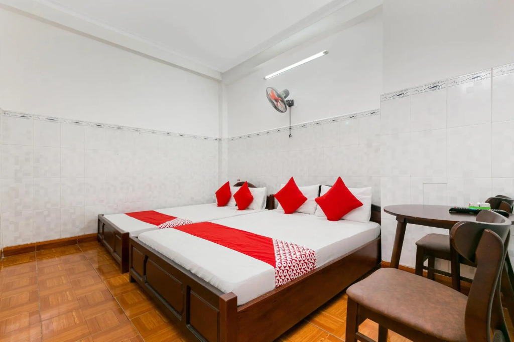 OYO 521 Hoang Anh Hotel
