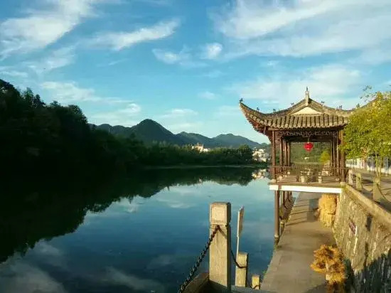 Xunmeng Huizhou Inn