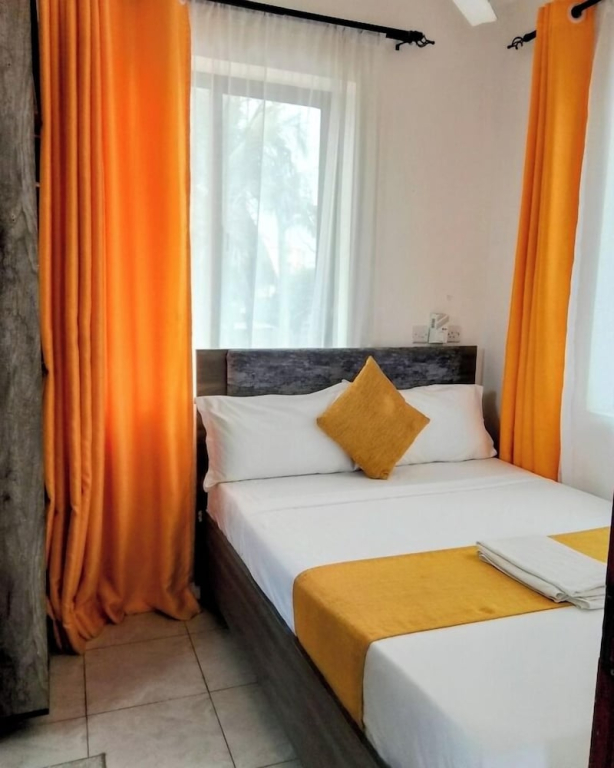 White Palms Apartment Bamburi