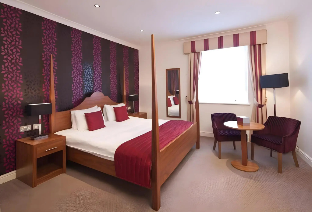 The Boleyn Hotel