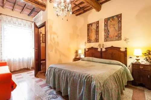 Casa Anita Lucca