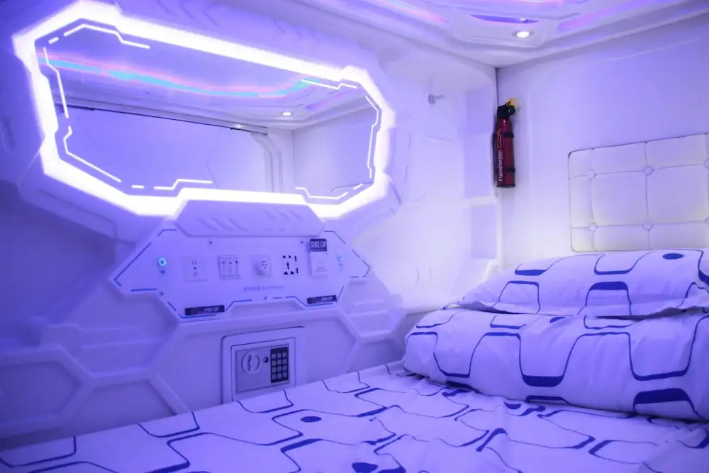 Space Cap Hotel
