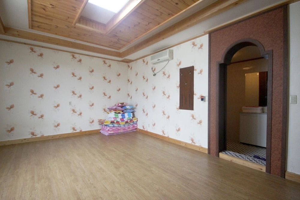 Mungyeong Arirang Hotel