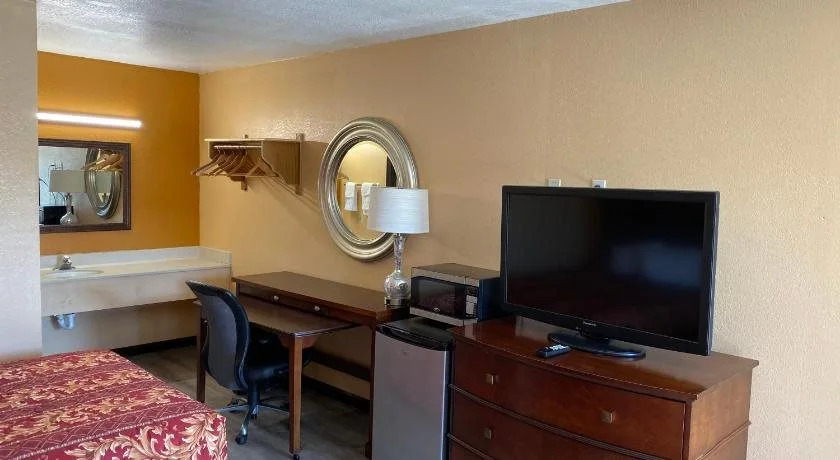Deluxe Inn Hardeeville