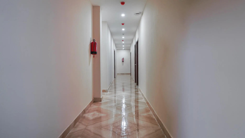 OYO 76562 Hotel Royal Pavilion
