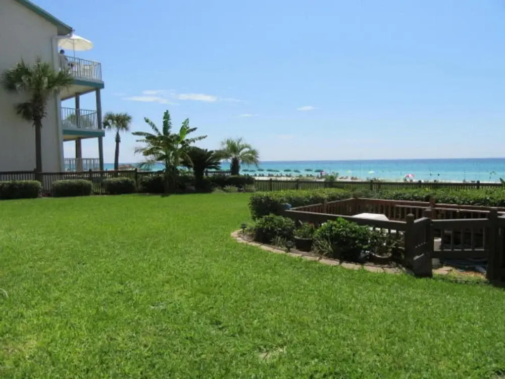 Mariner East Beach Resort Unit: 108 by Forehand Rentals