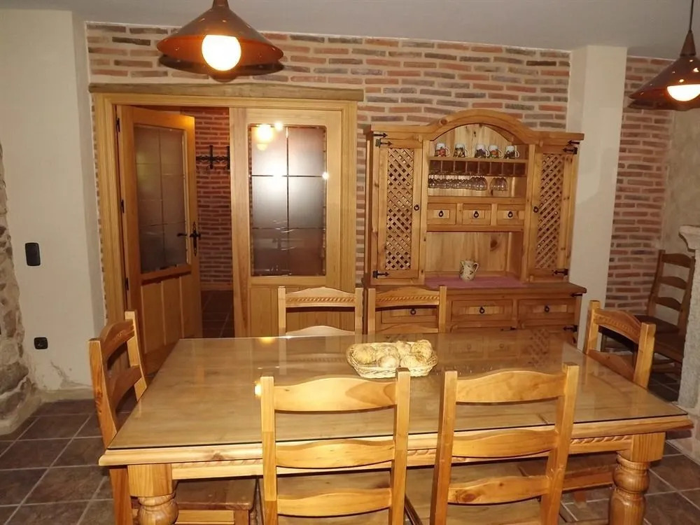 Casa De La Molina