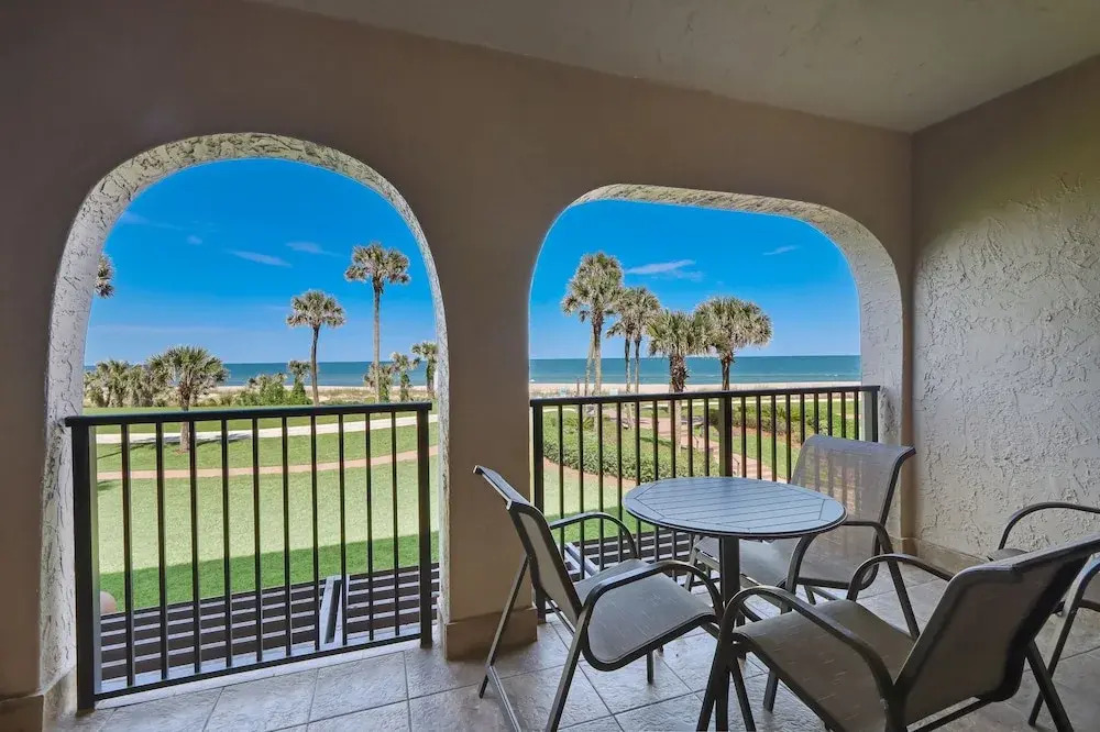 Cozy Pet Friendly Condo by The Beach Omni Sea Dunes - 1616