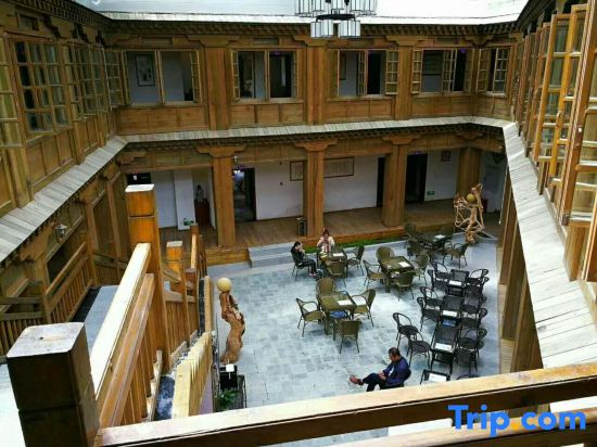 Ling Yun Boutique Hotel