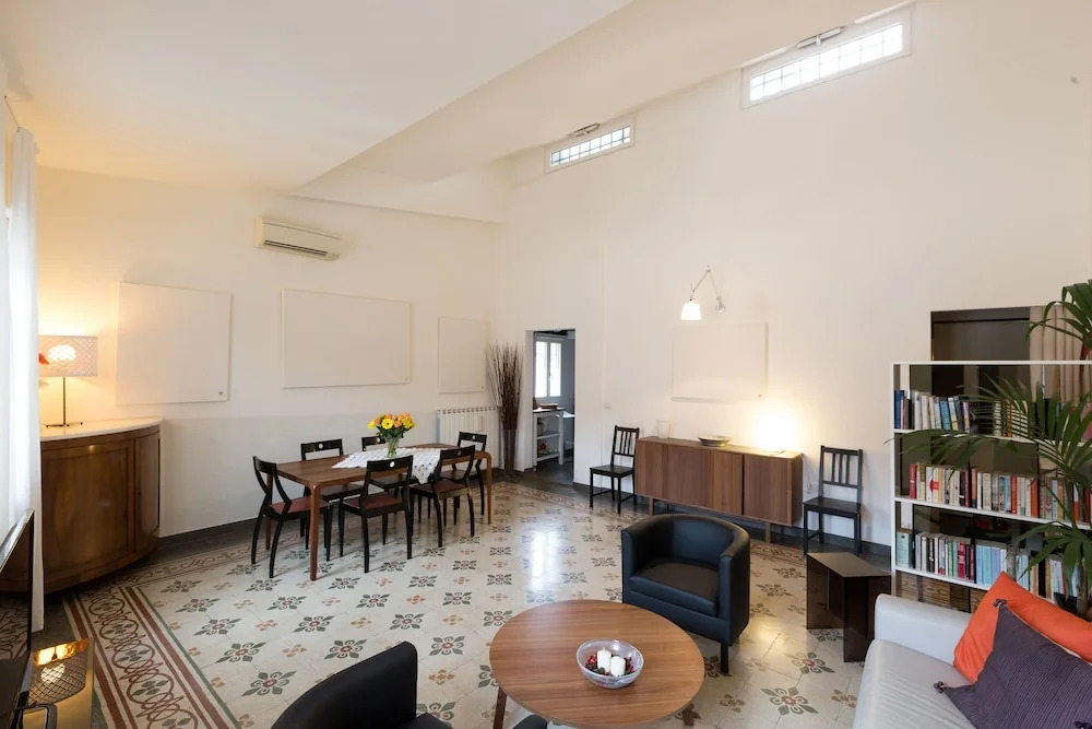 Novella Terrace