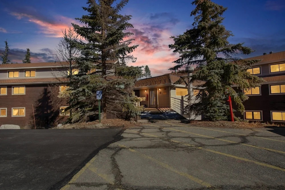 Cozy Wildernest Loft At The Top Of Buffalo Mountain 1 Bedroom Condo by Redawning