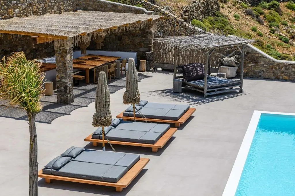 Halu Luxury Villa - 8 Bedrooms