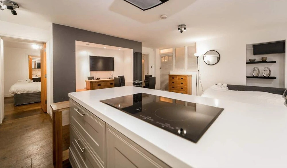 My Serviced Space - Battersea 1B